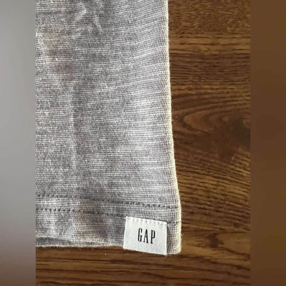 GAP Kids Long Sleeve Henley Shirt size Large NWT